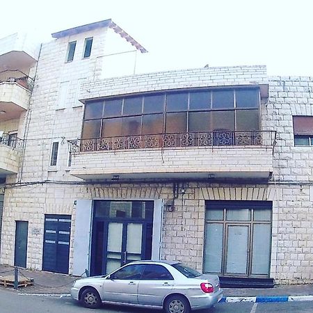Hassan Guesthouse Nazareth Bagian luar foto