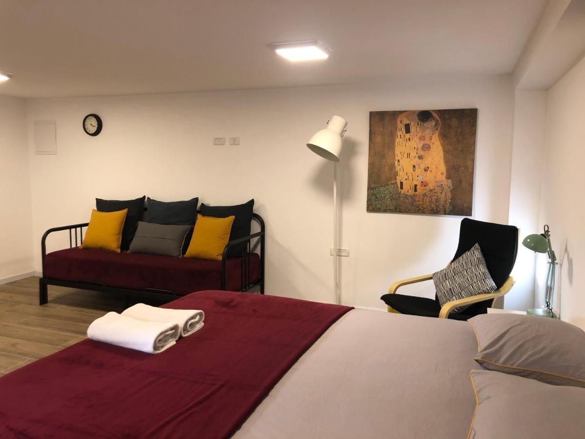 Hassan Guesthouse Nazareth Bagian luar foto